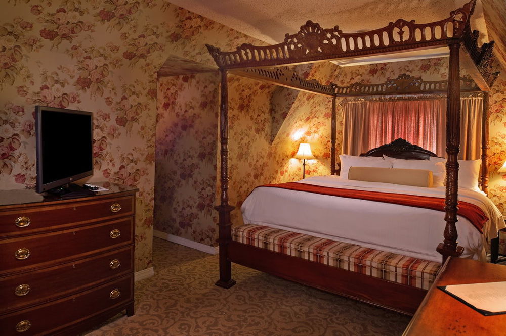 Seven Gables Inn, St Louis West, A Tribute Portfolio Hotel Clayton Rum bild