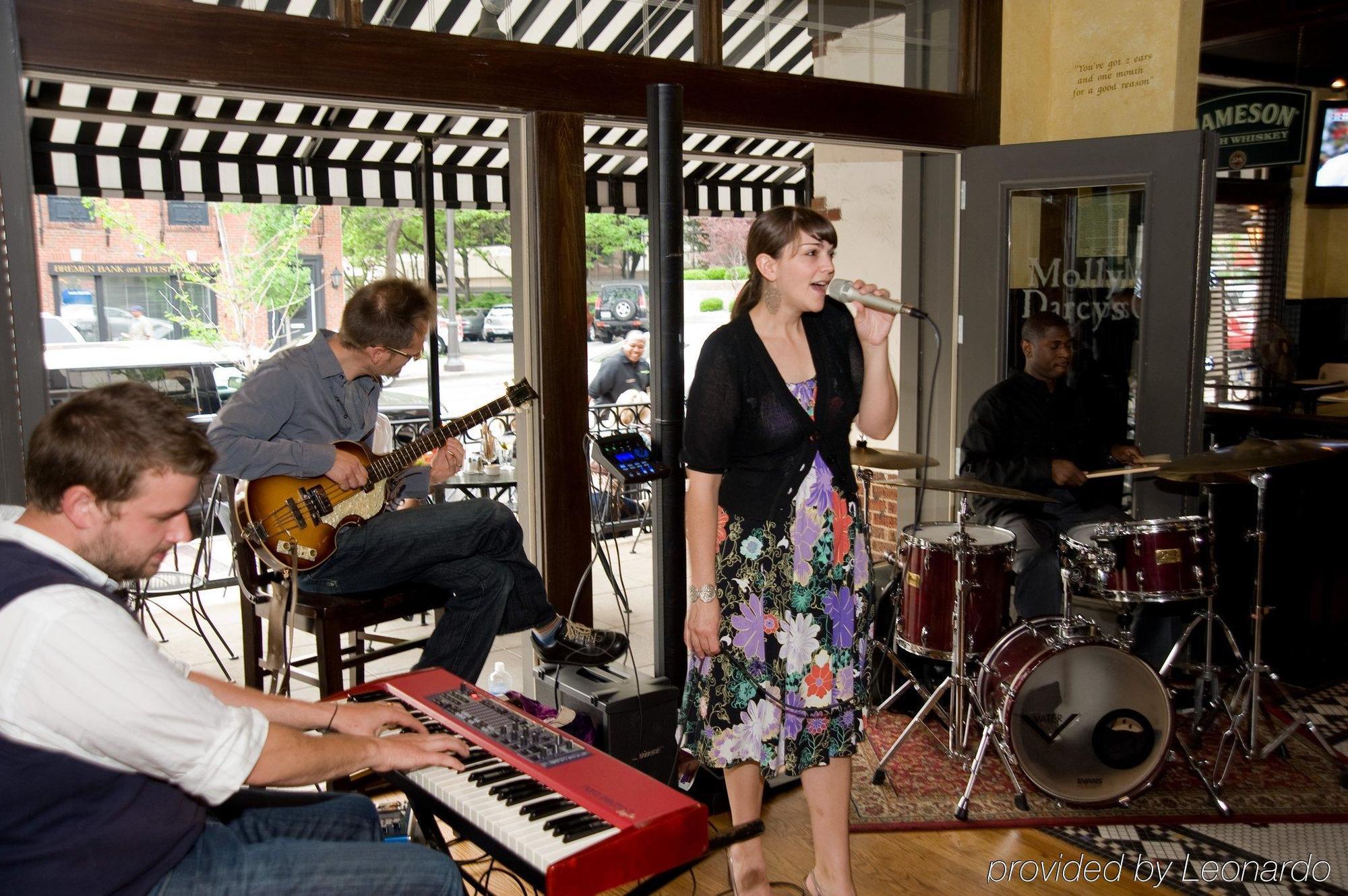 Seven Gables Inn, St Louis West, A Tribute Portfolio Hotel Clayton Bekvämligheter bild