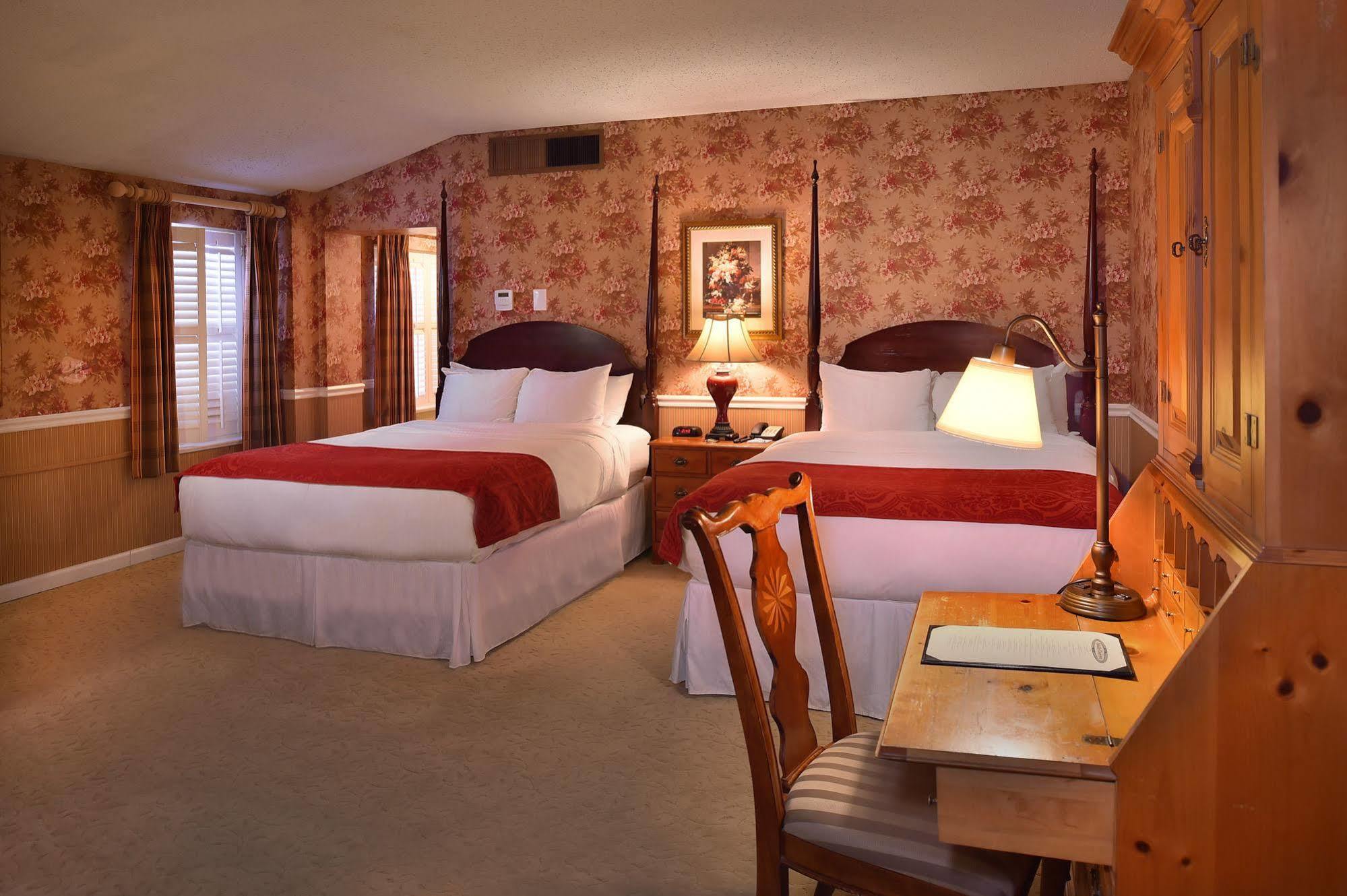 Seven Gables Inn, St Louis West, A Tribute Portfolio Hotel Clayton Exteriör bild