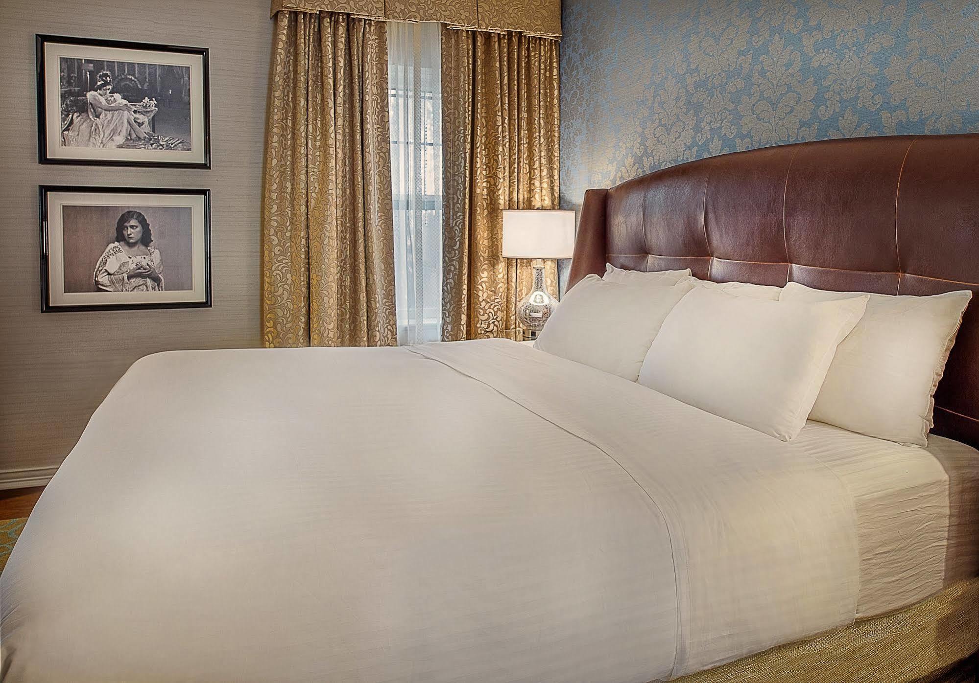 Seven Gables Inn, St Louis West, A Tribute Portfolio Hotel Clayton Exteriör bild